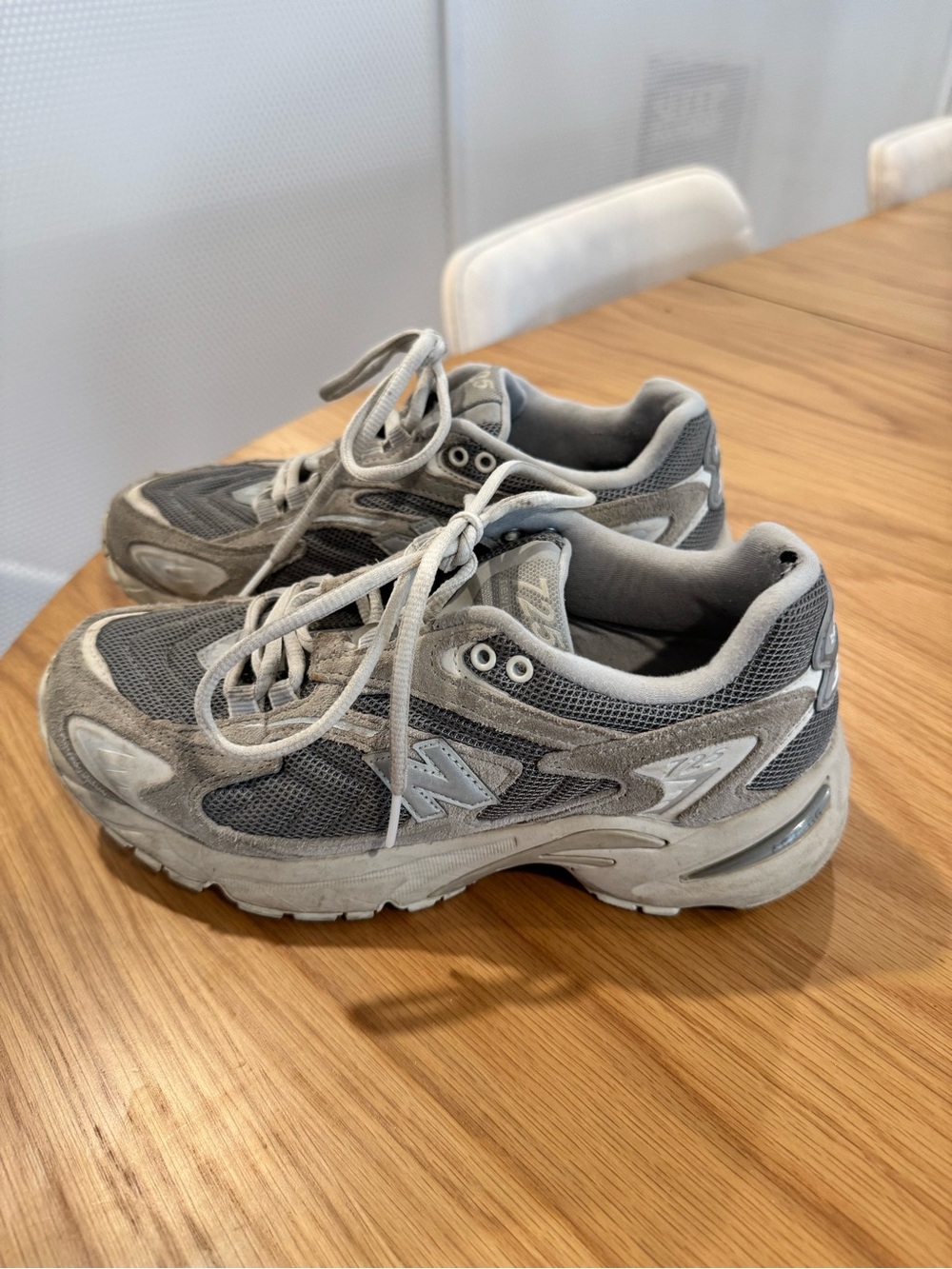 New Balance Light Gray 725 Sneakers